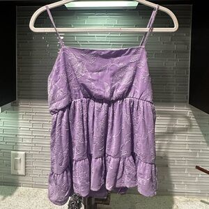 Cute purple top unused